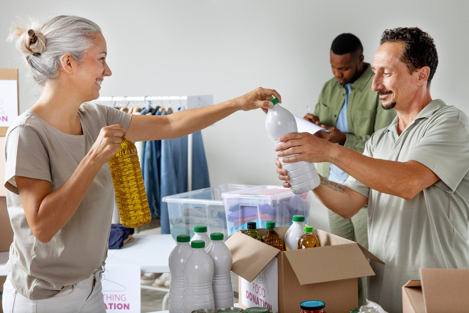 A Importância dos Produtos de Limpeza Certificados para a Saúde no Ambiente Corporativo Mais Bem-Estar, Menos Riscos